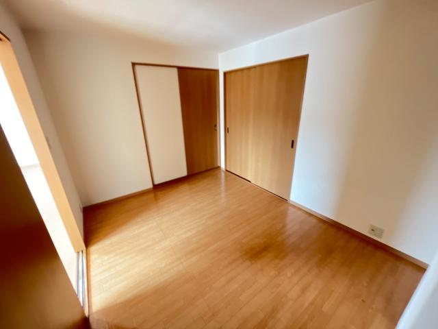 ル・シェル岩倉の内装|中洋室