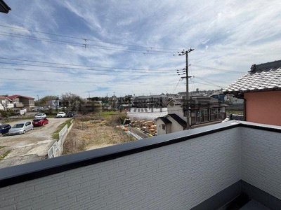 【バルコニー】 | 神戸市西区玉津町新方　新築戸建　仲介手数料無料！ | 陽当たり良好なバルコニーです