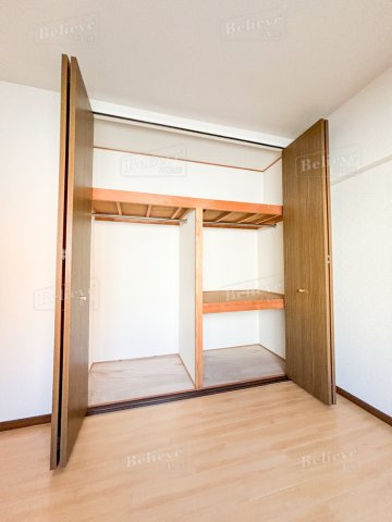 センチュリー中央の収納|たっぷりとした収納スペースです♪