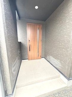 【玄関】 | 廿日市市前空４　2780万円～（前空駅）全2区画　NO1.2