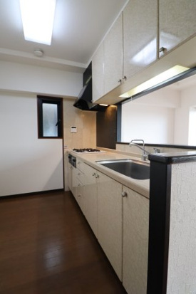 アーバンパレス諏訪野IIのキッチン