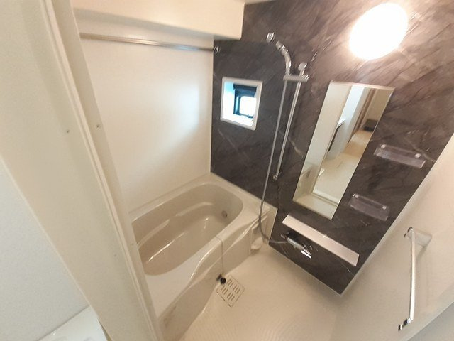 ガーデンスクエアⅡの浴室|日々の暮らしに欠かせないお風呂です