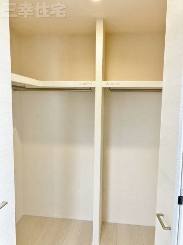 碧南市善明町の収納|主寝室の収納はウォークインクローゼット