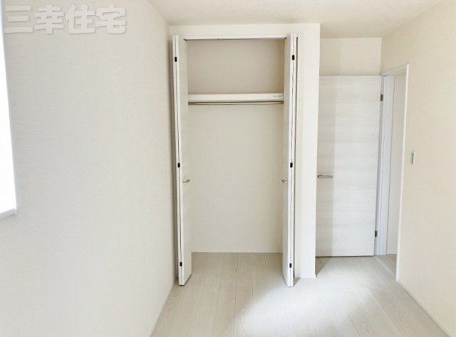 碧南市善明町の収納|洋室収納