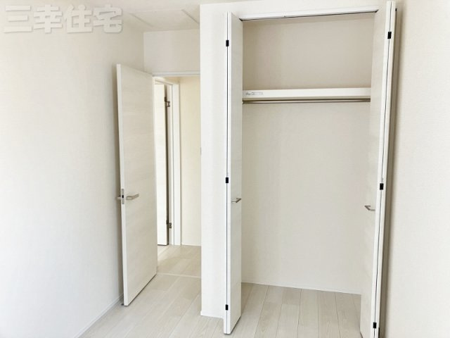 碧南市善明町の収納|洋室収納