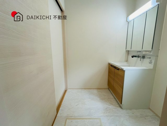 【脱衣所】 | 行田市桜町第1期　ワイウッドコート　新築戸建　全3棟　2号棟