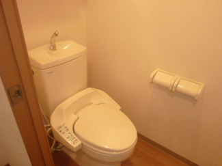 【トイレ】 | Peaceful forest（ピースフル　フォレスト） | シャワー付トイレ