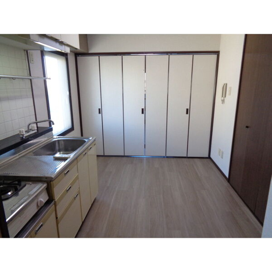 【居間・リビング】 | 愛知和光ビル