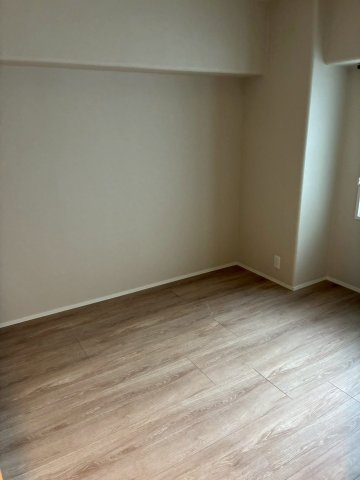 グリーンビュー第三川口の洋室