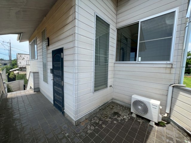 －三丁目不動産-熊谷市樋春　RC造木造の玄関