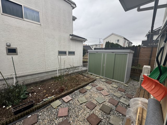 -三丁目不動産-　東松山市美原町の庭