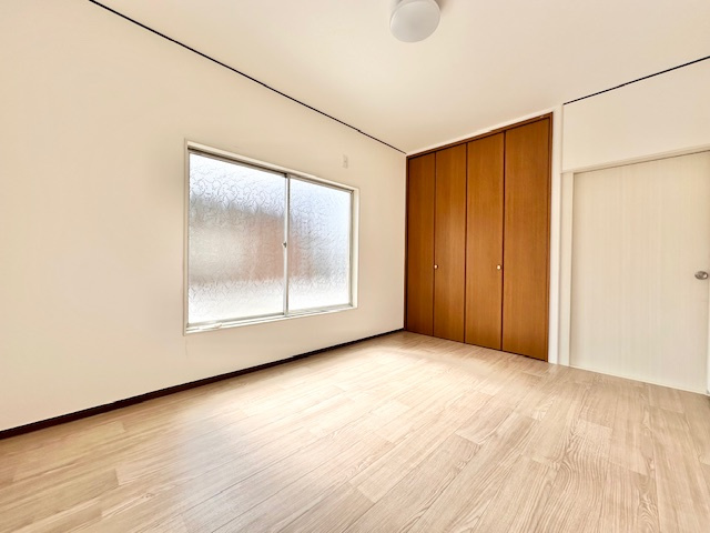 松戸市松飛台　中古戸建の洋室