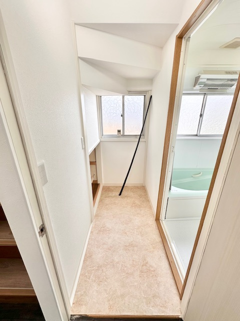 松戸市松飛台　中古戸建の脱衣所