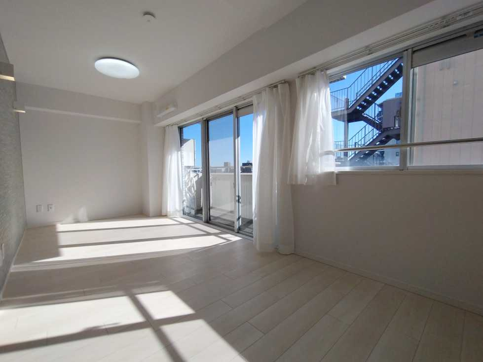 モンテベルデ六義園の居間・リビング