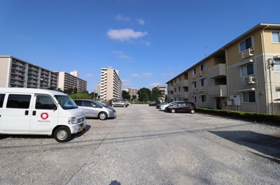 【駐車場】 | エクセル梨香 | 駐車場