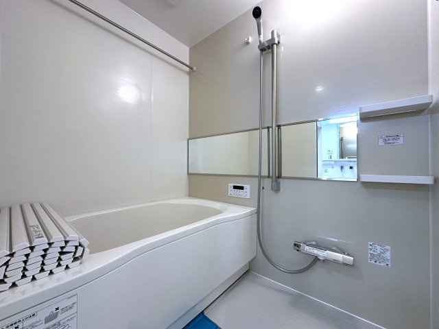 大久保スカイハイツの浴室