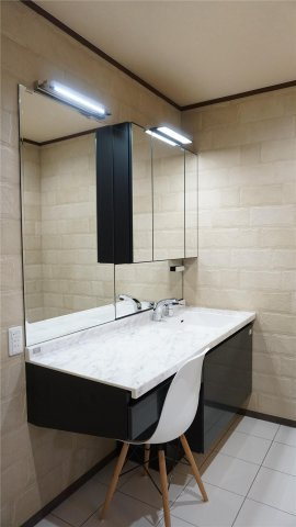 ヒルズレジデンシャルBの洗面所