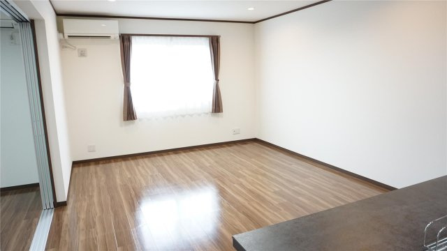 ヒルズレジデンシャルBの居間・リビング