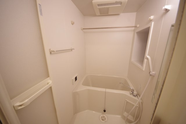 お風呂です。（※別室写真参照）