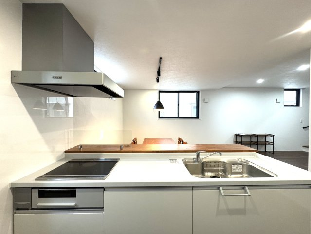 中央区二葉町3丁目　戸建のキッチン