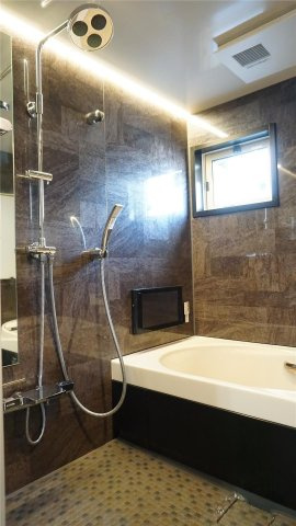 ヒルズレジデンシャルFの浴室