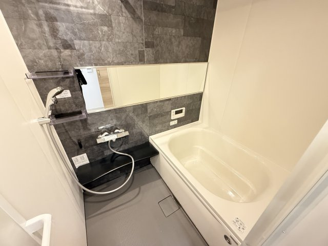 D-room大塚町の浴室