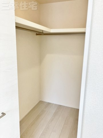 碧南市善明町の収納|洋室の収納はウォークインクローゼット