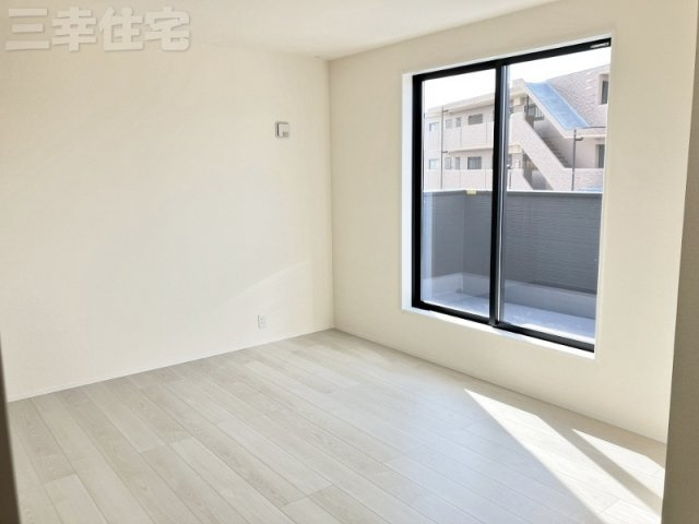 碧南市善明町の寝室|主寝室8帖