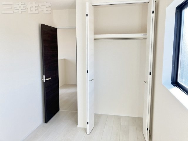 碧南市善明町の収納|洋室収納