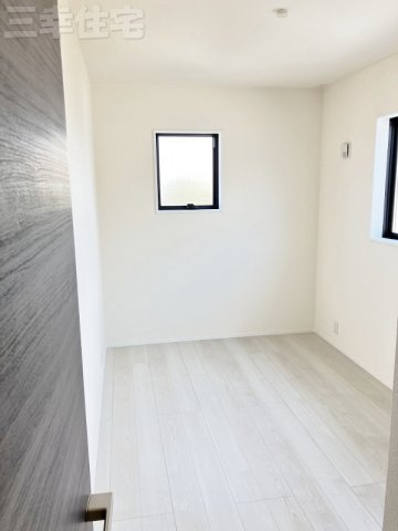 碧南市善明町の洋室|洋室5.06帖。2階にお部屋が4部屋あります！