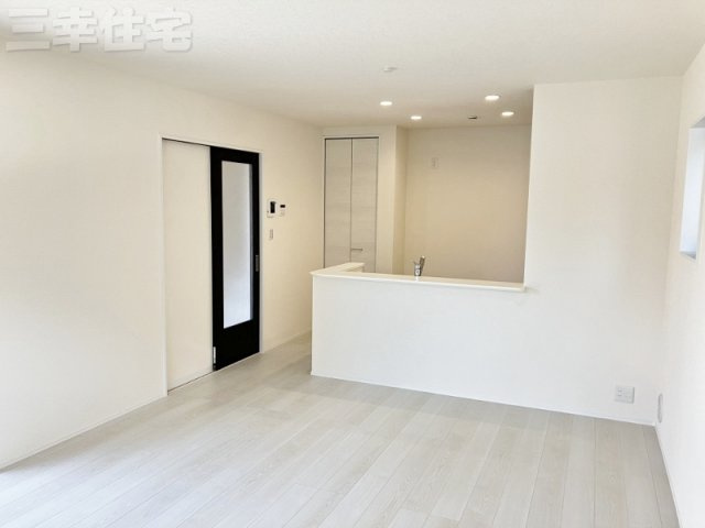 碧南市善明町のダイニング|リビングダイニング15.75帖