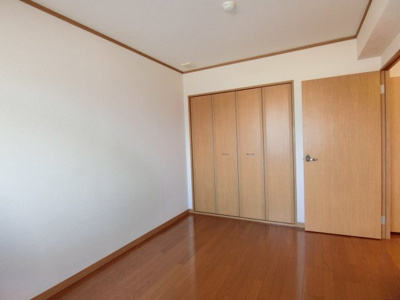 【洋室】 | ユーミーハヤミズ | 北側洋室