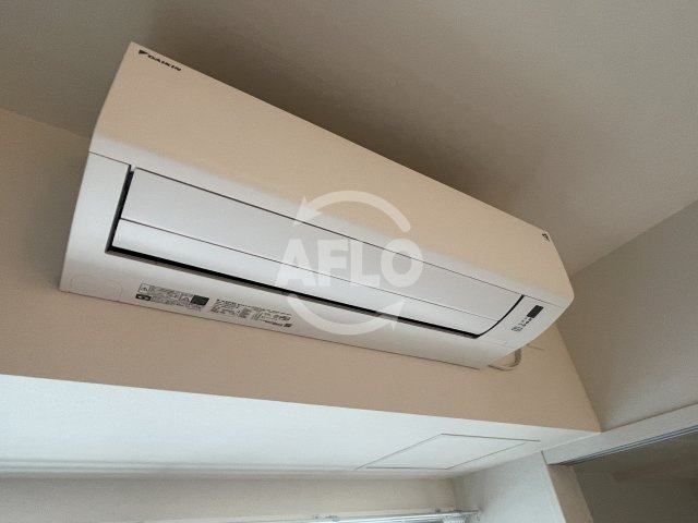 ウォブ吹田江坂の設備|WORVE吹田江坂　エアコン