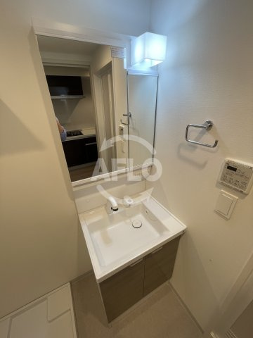 ウォブ吹田江坂の独立洗面台|WORVE吹田江坂　洗面台