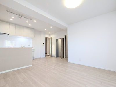 【ダイニング】 | ロイヤルステージ浅草 | ～リビング写真～