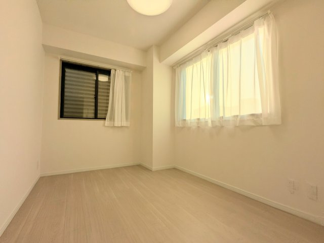 【子供部屋】 | ロイヤルステージ浅草 | ～居室写真～