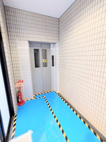 ロイヤルステージ浅草のその他共用部分|～エレベーター写真～