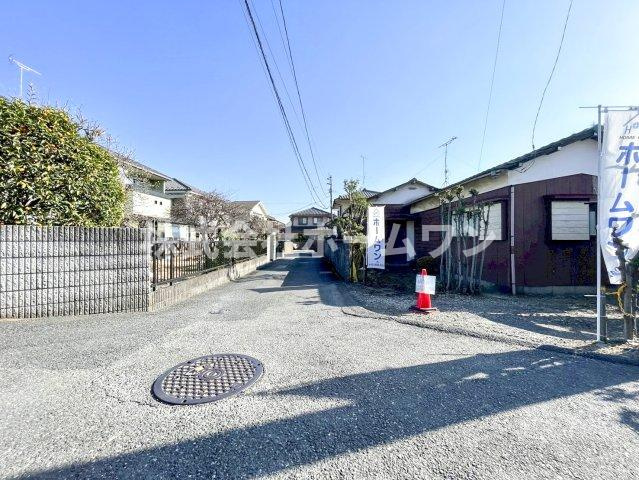 羽村市羽中　土地の前面道路含む現地写真