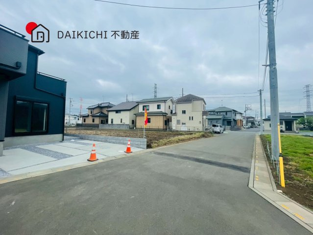 【前面道路含む現地写真】 | 北本市下石戸下5期　新築戸建　全4棟　2号棟