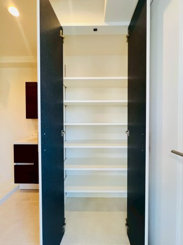 グランメール稲葉町の収納