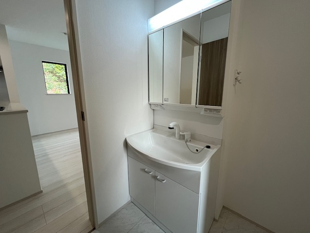 【独立洗面台】の画像