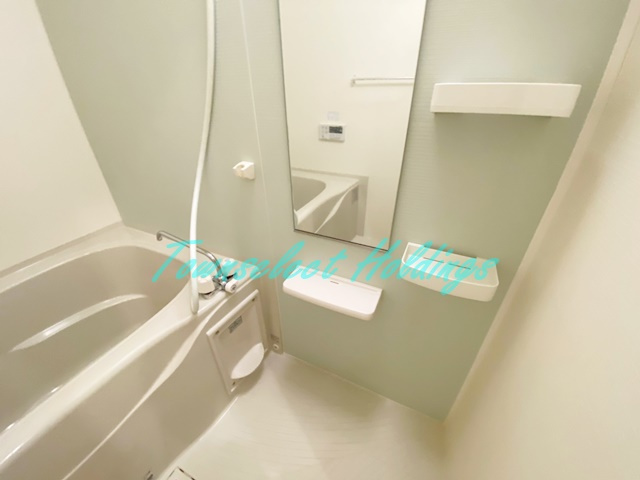 藤沢市鵠沼橘２丁目のアパートの浴室