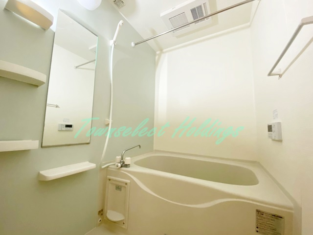 藤沢市鵠沼橘２丁目のアパートの浴室|清潔感のあるお風呂です♪