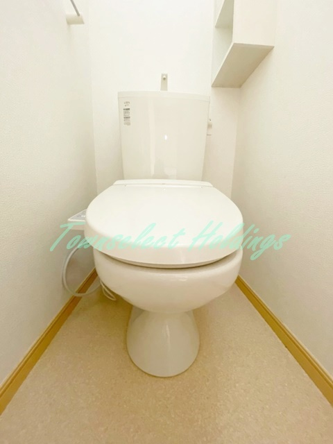 藤沢市鵠沼橘２丁目のアパートのトイレ|清潔感のあるトイレです