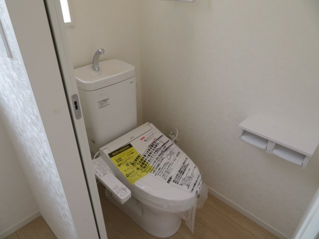 高崎市吉井町下長根第3（全4棟）1号棟のトイレ