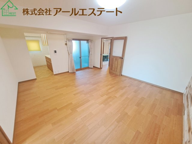クリーンピア山電白浜の宮の居間・リビング