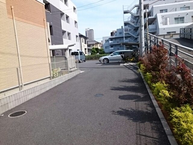 クレドール・イサムのエントランス|エントランス