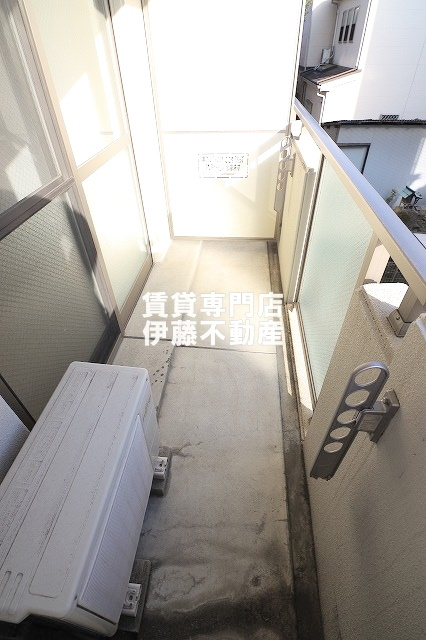 スカイコート天塚のバルコニー