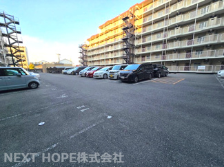 【駐車場】 | 武庫川グランドハイツ | 駐車場です♪