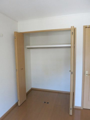 【収納】 | シャンポワール舞木Ａ | たっぷりとした収納スペースです